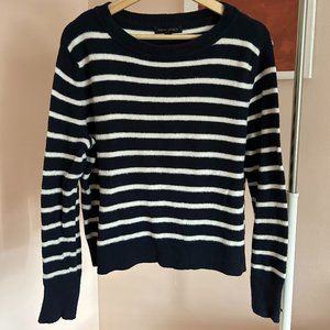 Banana Republic Striped Sweater Size M Navy and White stripes